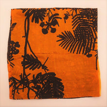 Cargar imagen en el visor de la galería, FOULARD 7 INDIAN TREES